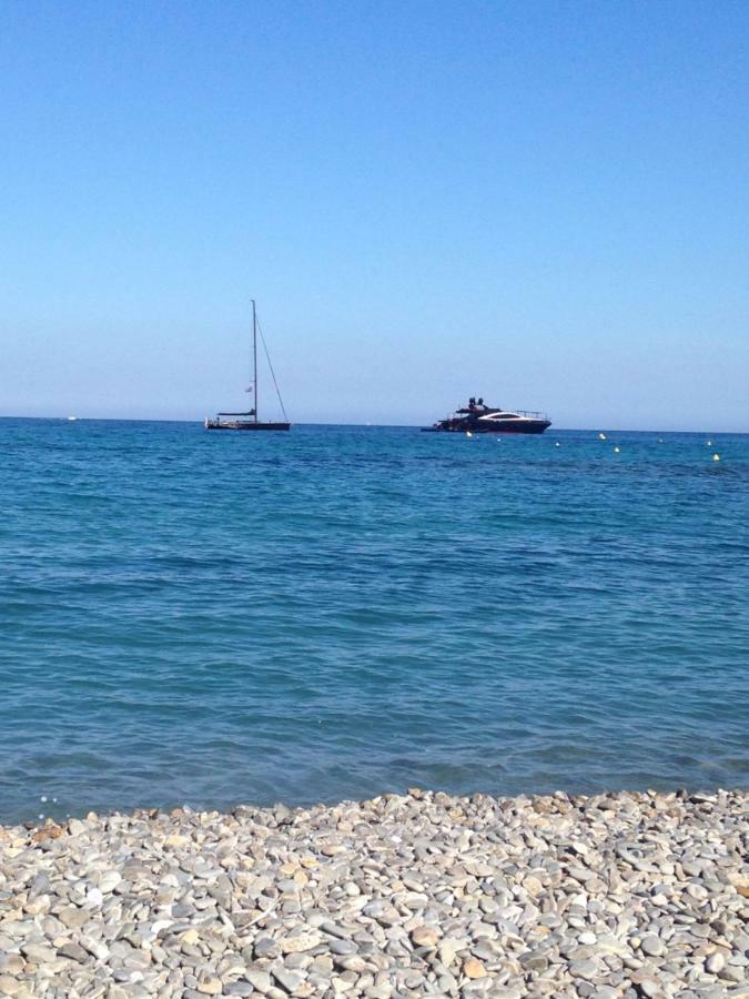 Les Caroubiers Roquebrune-Cap-Martin Exterior foto